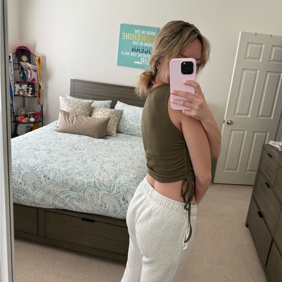 Shein Tank Top - Picture 3 of 5